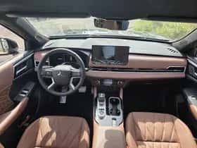Mitsubishi Outlander (2026) thumbnail 9