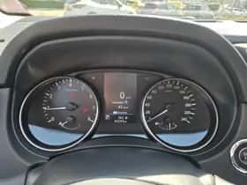 Nissan Qashqai (2019) thumbnail 18