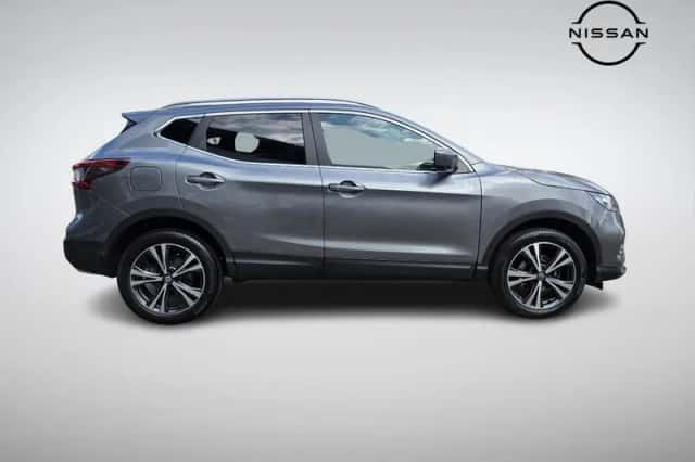 Nissan Qashqai (2018) thumbnail 2
