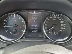 Nissan Qashqai (2018) thumbnail 18