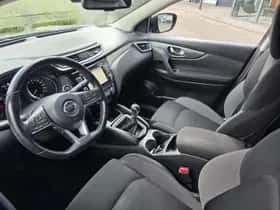 Nissan Qashqai (2018) thumbnail 6