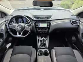 Nissan Qashqai (2018) thumbnail 8