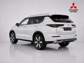 Mitsubishi Outlander (2026) thumbnail 3