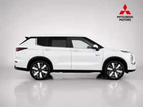 Mitsubishi Outlander (2026) thumbnail 5