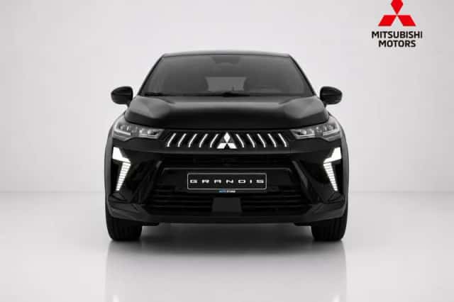 Mitsubishi Grandis (2026) thumbnail 2