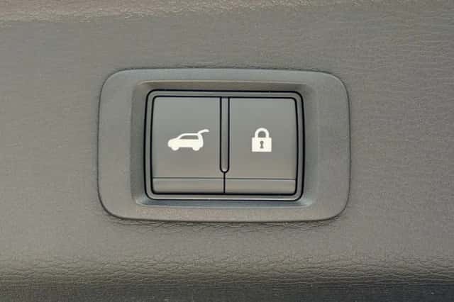 Mitsubishi Outlander (2026) thumbnail 6