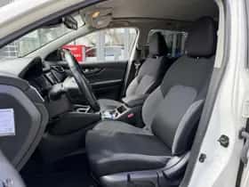 Nissan Qashqai (2021) thumbnail 6