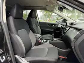 Nissan Qashqai (2021) thumbnail 6