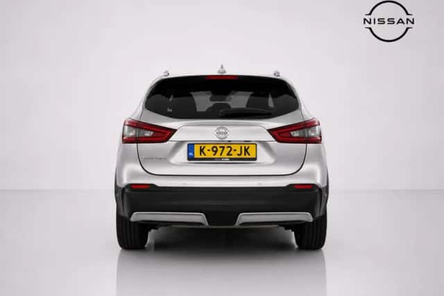 Nissan Qashqai (2020) thumbnail 4