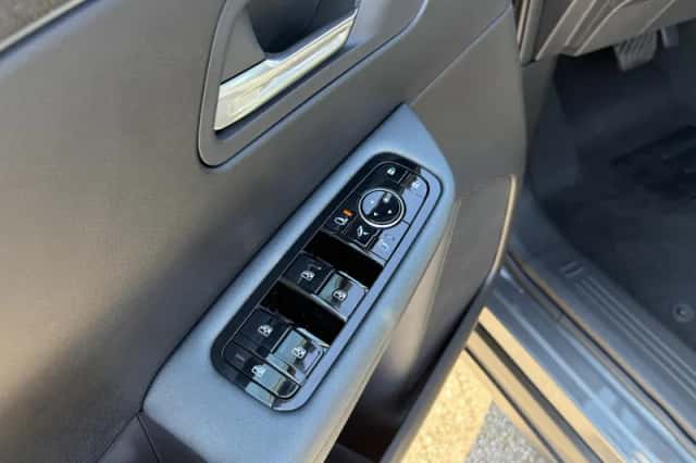 Nissan Leaf (2026) thumbnail 6