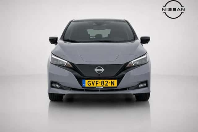 Nissan Leaf (2024) thumbnail 2
