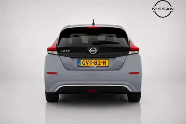 Nissan Leaf (2024) thumbnail 4
