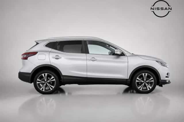 Nissan Qashqai (2021) thumbnail 2