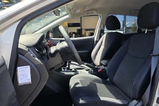 Nissan Pulsar (2016) thumbnail 6