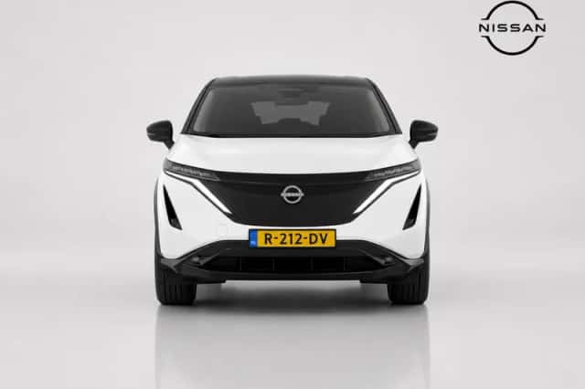Nissan Ariya (2022) thumbnail 2
