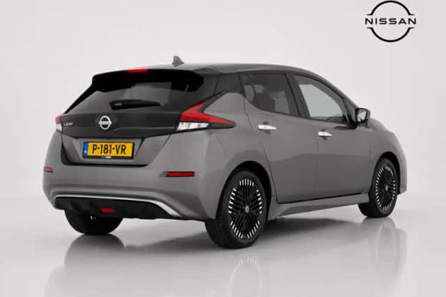 Nissan Leaf (2022) thumbnail 3