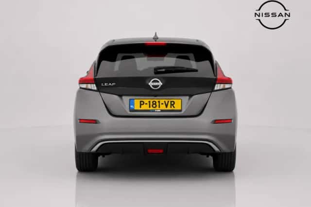 Nissan Leaf (2022) thumbnail 4