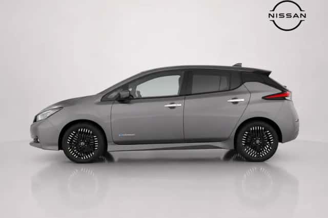 Nissan Leaf (2022) thumbnail 5