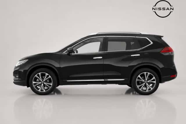 Nissan X-Trail (2021) thumbnail 4
