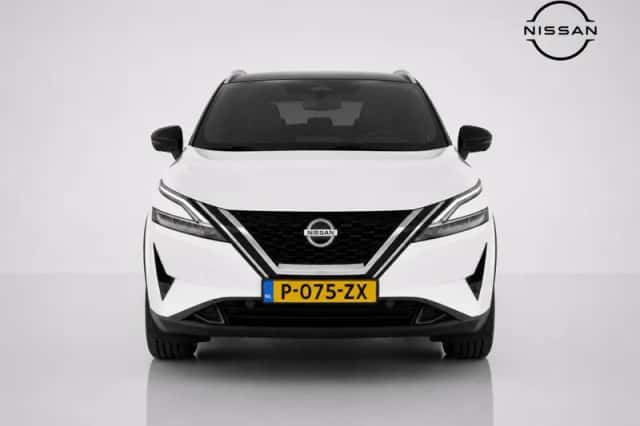Nissan Qashqai (2022) thumbnail 2