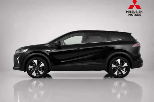 Mitsubishi Grandis (2026) thumbnail 3