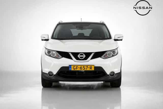 Nissan Qashqai (2015) thumbnail 2