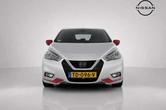 Nissan Micra (2018) thumbnail 2