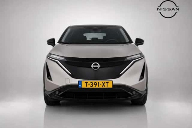 Nissan Ariya (2023) thumbnail 2