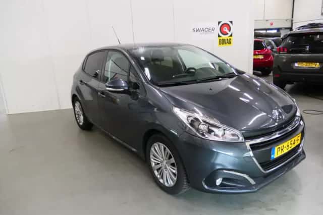 Peugeot 208 (2017) thumbnail 2