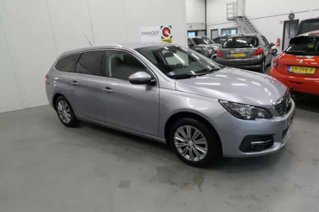 Peugeot 308 (2020) thumbnail 2