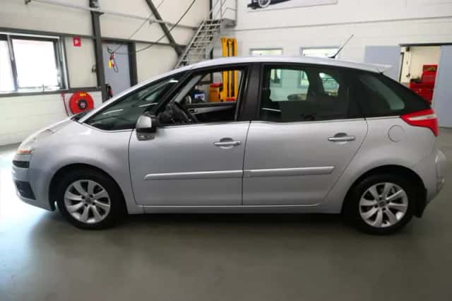 Citroën C4 Picasso (2010) thumbnail 6