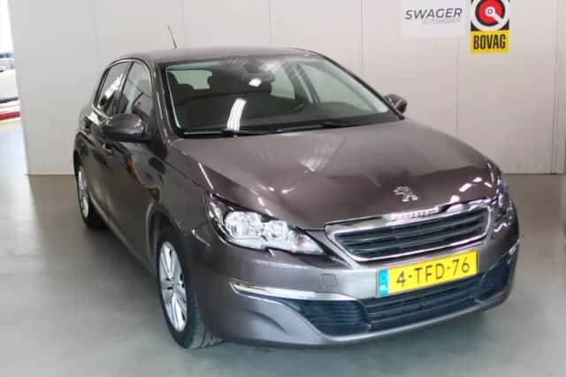 Peugeot 308 (2014) thumbnail 1