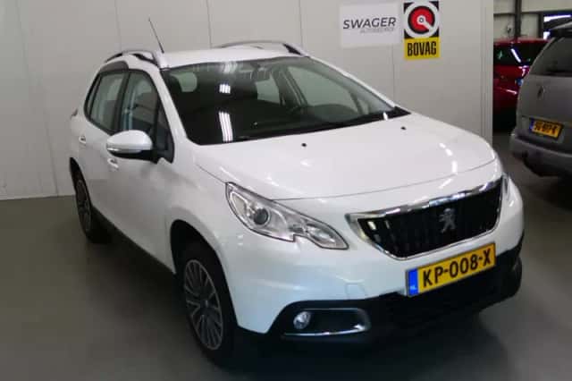 Peugeot 2008 (2016) thumbnail 2