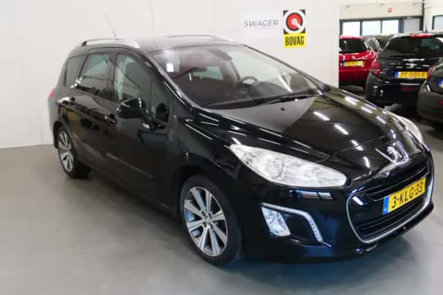 Peugeot 308 (2013) thumbnail 2