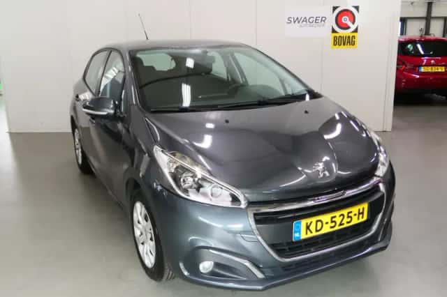 Peugeot 208 (2016) thumbnail 1