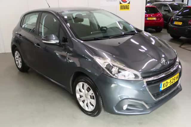 Peugeot 208 (2016) thumbnail 2