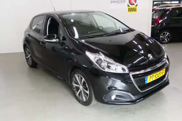 Peugeot 208 (2017) thumbnail 2