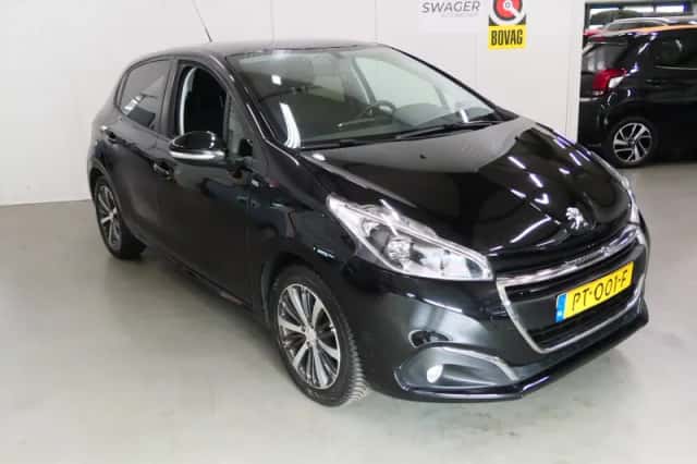 Peugeot 208 (2017) thumbnail 2
