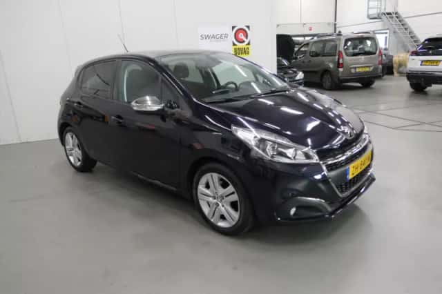 Peugeot 208 (2019) thumbnail 2