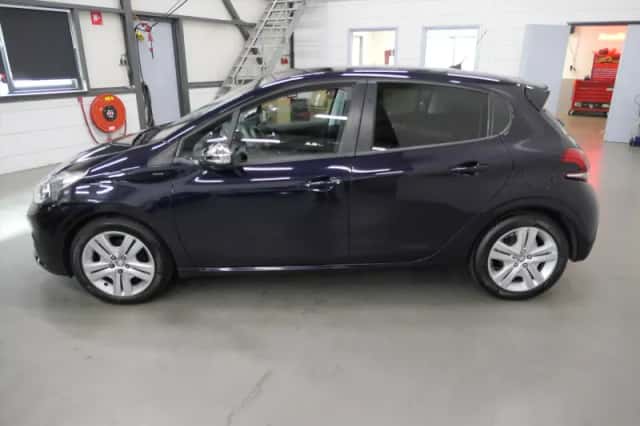 Peugeot 208 (2019) thumbnail 6