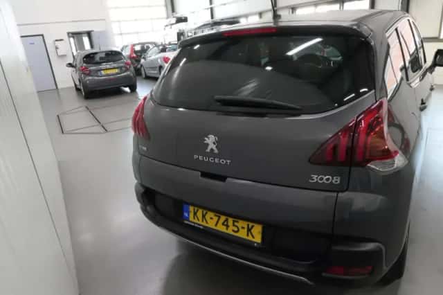 Peugeot  (2016) thumbnail 5