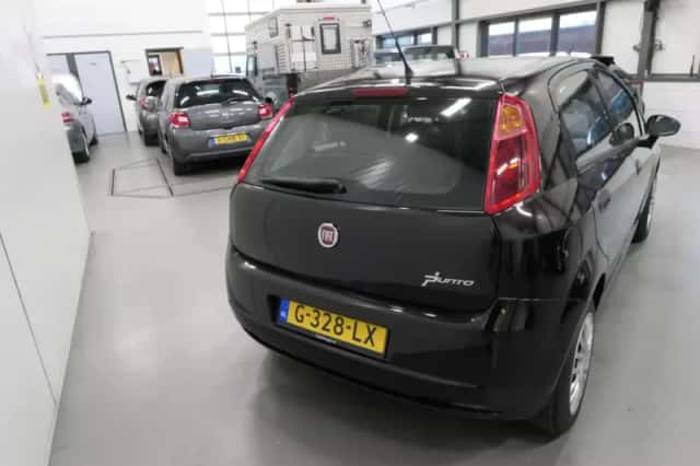 Fiat Punto (2013) thumbnail 5