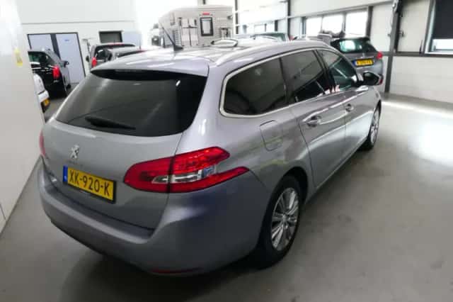 Peugeot 308 (2019) thumbnail 5