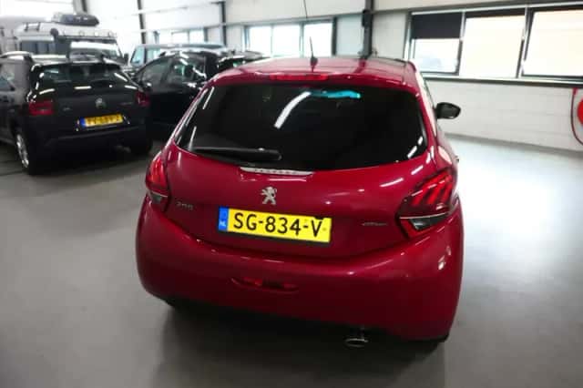 Peugeot 208 (2018) thumbnail 5