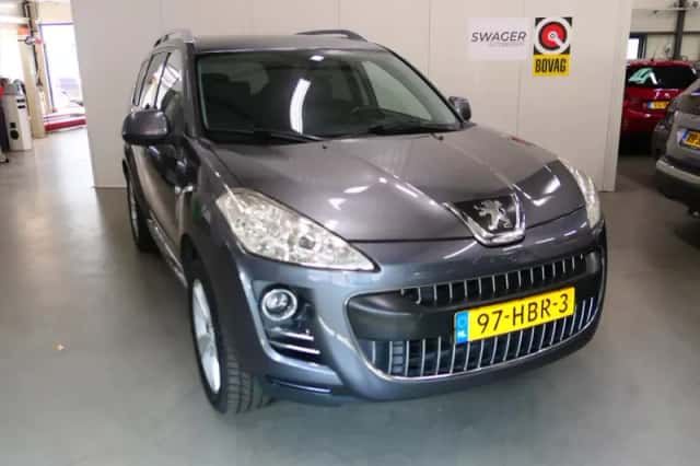 Peugeot 4007 (2008) thumbnail 1