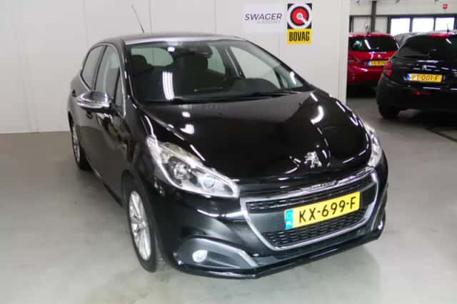 Peugeot 208 (2016) thumbnail 1