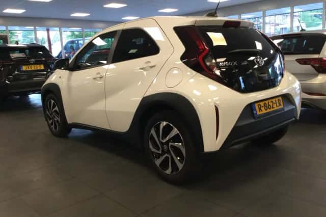 Toyota Aygo (2022) thumbnail 5