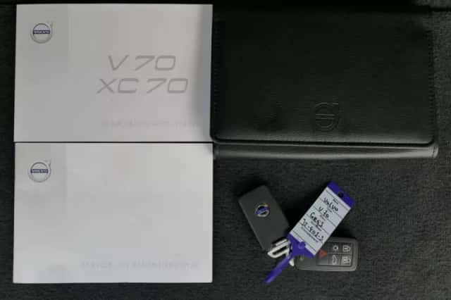 Volvo V70 (2016) thumbnail 3