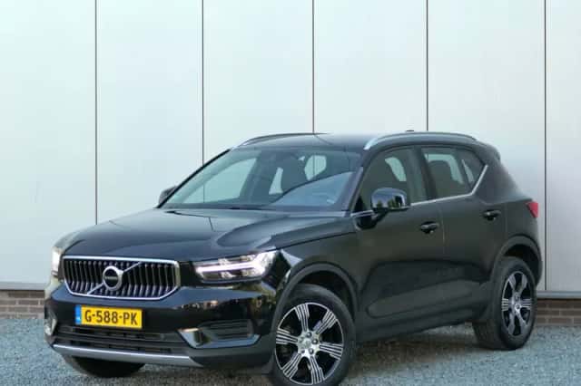 Volvo XC40 (2019) thumbnail 1