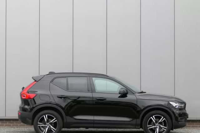 Volvo XC40 (2021) thumbnail 6